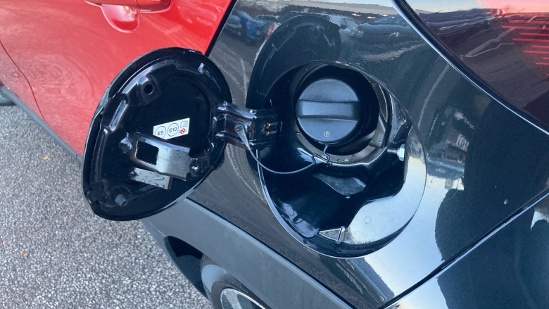 Toyota Aygo X 1.0 VVT-i Edge 5dr Petrol Hatchback